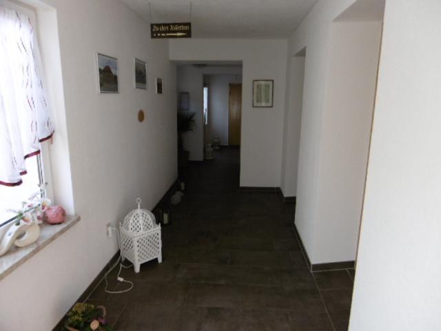 Gasthaus ,,Zum Schwarzen Baer" Gusten Zewnętrze zdjęcie